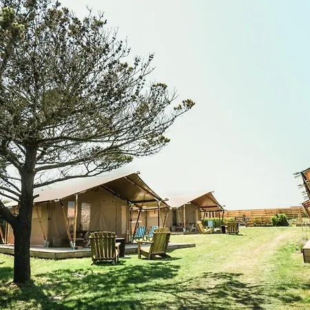 Glamping At Macdonald'S Farm Hotel Saint Ervan Exterior photo