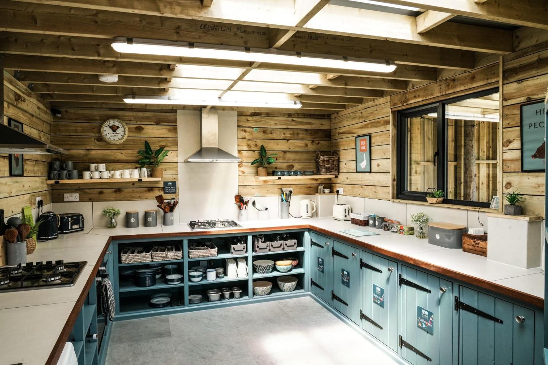Glamping At Macdonald's Farm * Saint Ervan